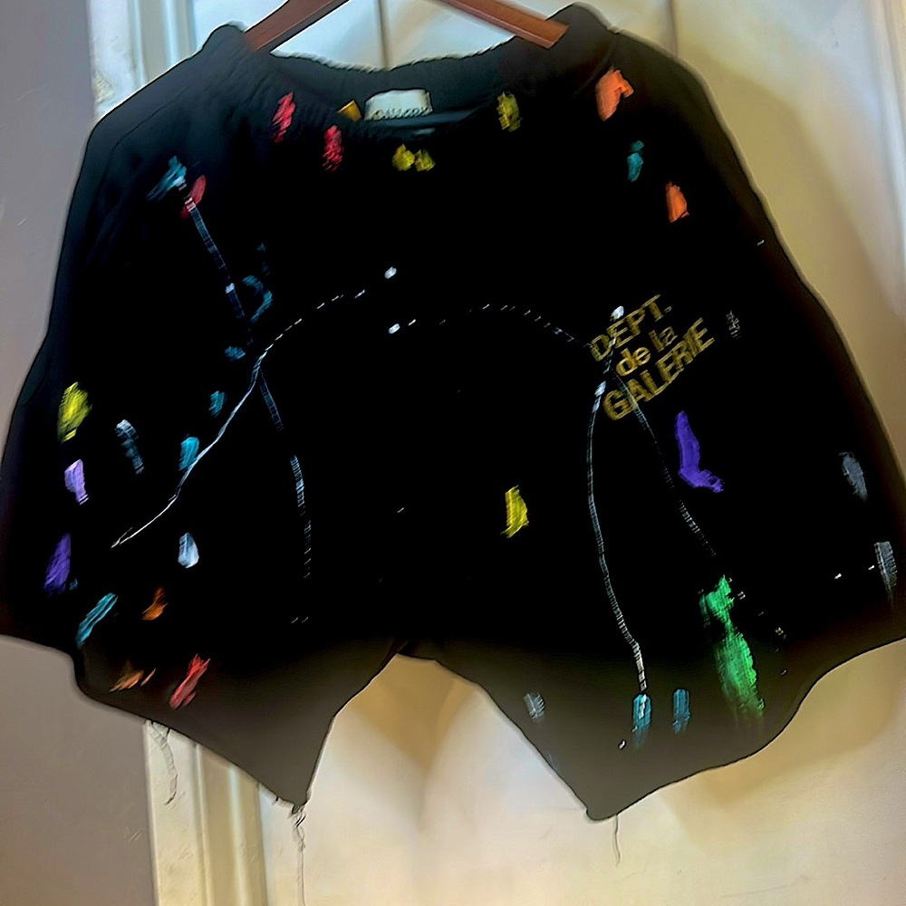 gallery-dept-short-splash-ink-tie-dye-letter-print
